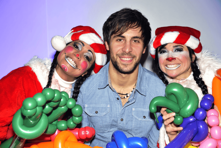 Foto: Europa-Park, Max Giesinger in Weihnachtsstimmung
