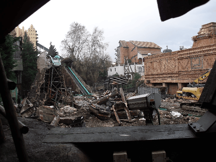 Foto: Ricky Lesslich, Abriss der beiden Wildwasserbahnen
