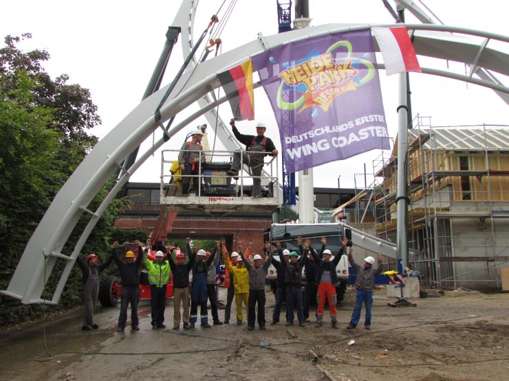 Foto: Heide Park Resort, Wing Coaster - Bauupdate 21.09.2013