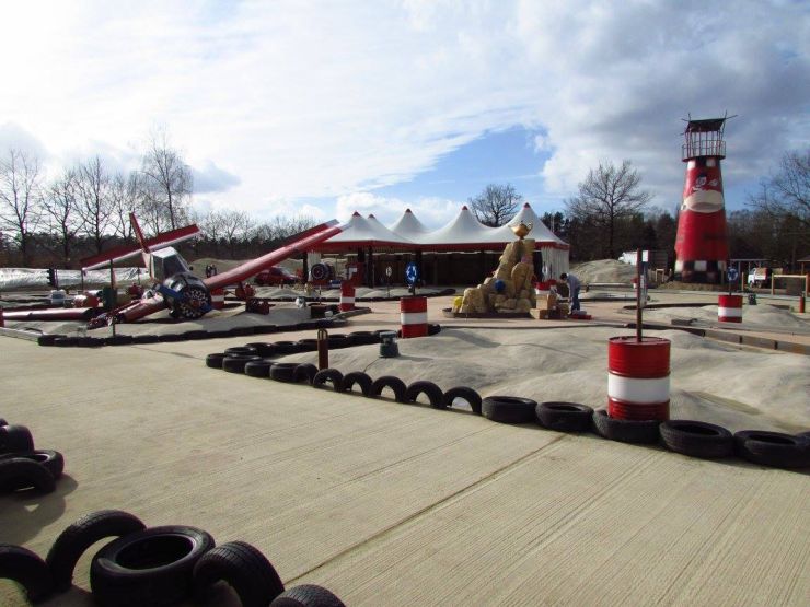 Foto: Heide Park Resort, Wüstenflitzer, Bau-Update 12.03.2015