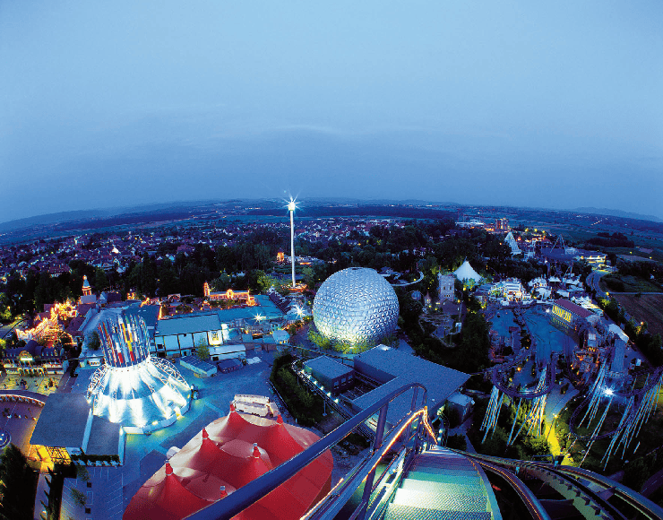 Foto: Europa-Park, Panorama bei Nacht