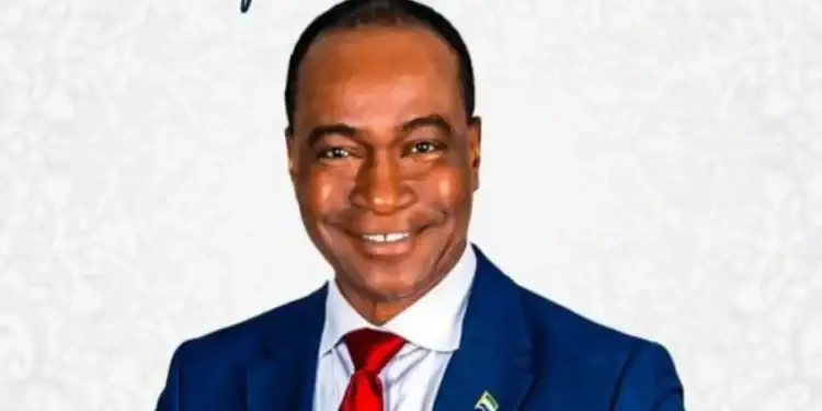 Samura Kamara, Presidential candidate for the main opposition All People's Congress