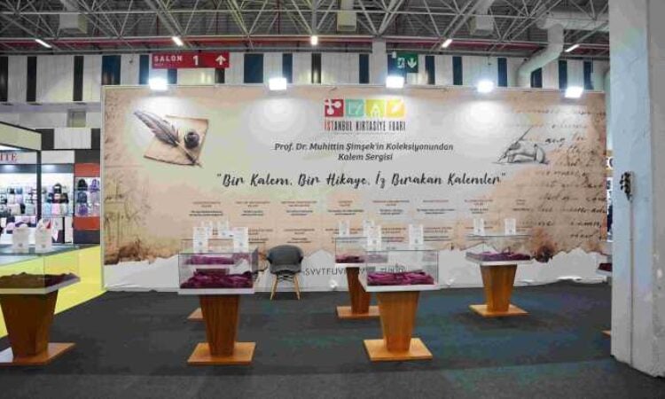 Prof. Dr. Muhittin Şimşek’in özel koleksiyonu ilk kez 32. İstanbul Kırtasiye Fuarı’nda sergilendi