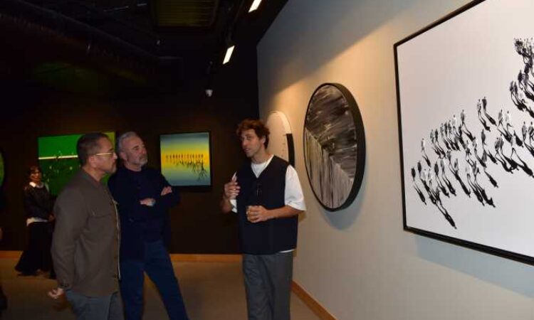 Loft Art’ın Yeni Sergisi ‘Requiem For Shadows’ kapılarını açtı