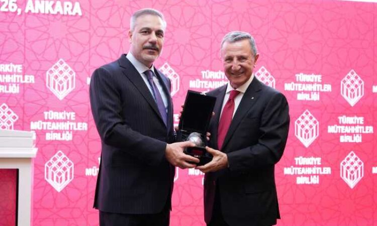 Türkiye Müteahhitler Birliği gündem toplantısında küresel pazarlar ve eşit rekabet vurgusu