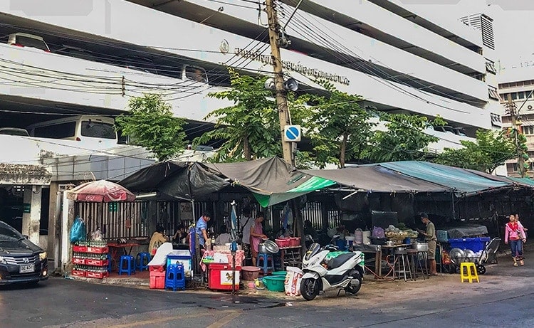 At last these guys are still here. For more than 40 years and still the best Tom Yum Goong in Bangkok