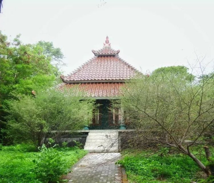 Lingkup Kawasan Makam Syekh Abu Bakar Bin Ba’alawy Pulau Panjang