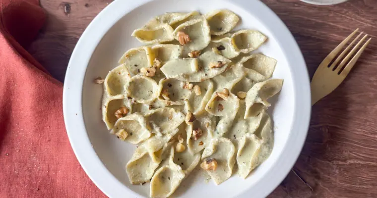 CREAMY ITALIAN WALNUT SAUCE (SALSA DI NOCI)
