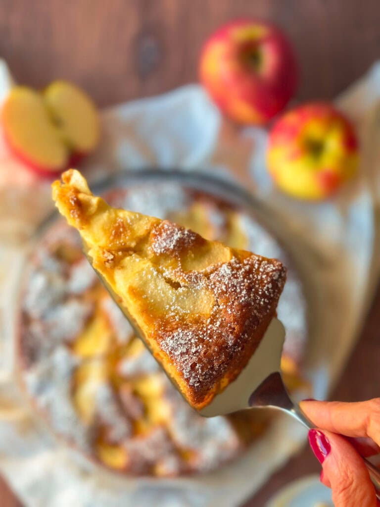 Torta di Mele sliced