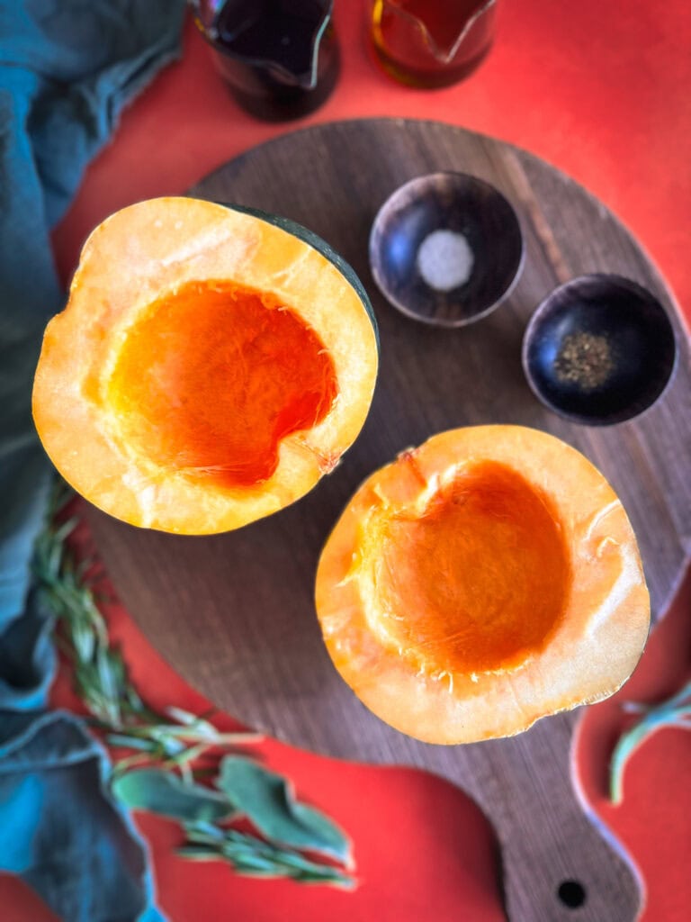 Scopped acorn squash