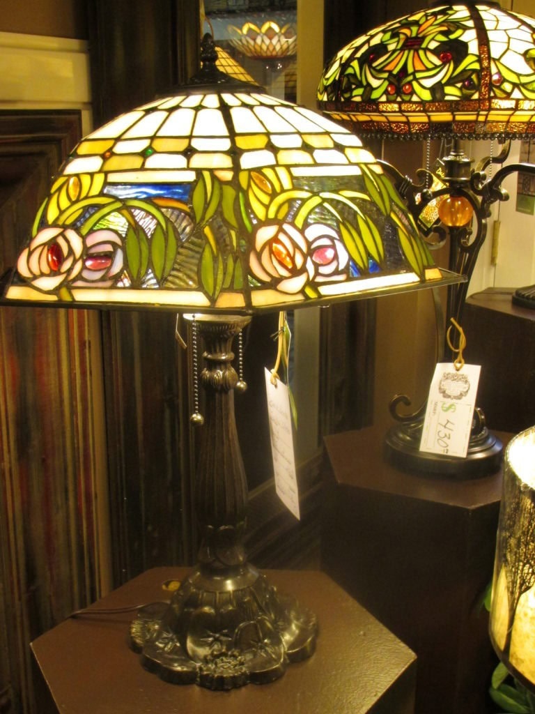 Stained glass Tiffany table lamp incorporates Radiant Orchid with sophistication and style. Visit The Light Place for all your indoor and outdoor lighting needs.