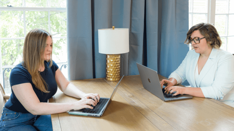 two women working at a digital marketing agency