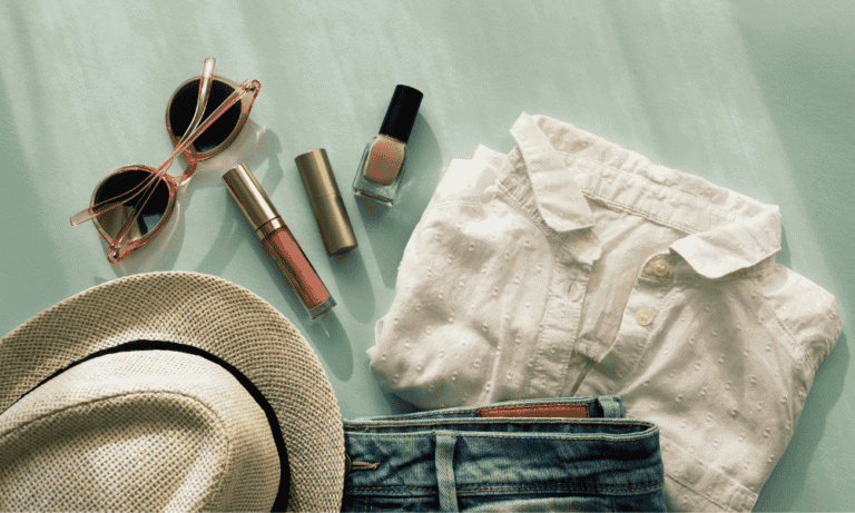 You’ll Love These Stylish and Comfy Road Trip Outfit Ideas for Summer | 2025
