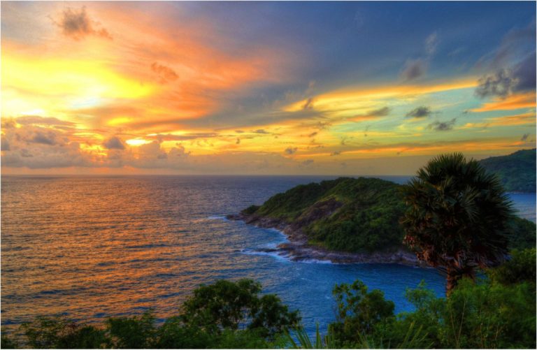 phromthep-cape-sunset