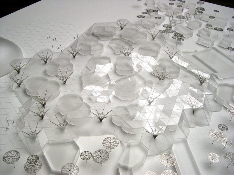 maquette du Lycée du 3ème millénaire par l'architecte Philippe gazeau au 1/500ème