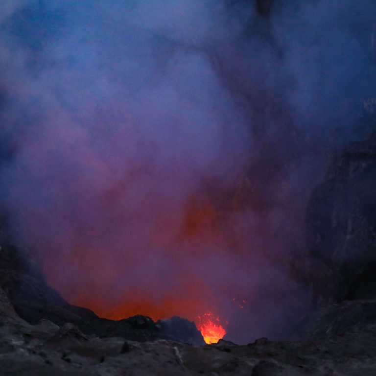 Yasur volcano eruption