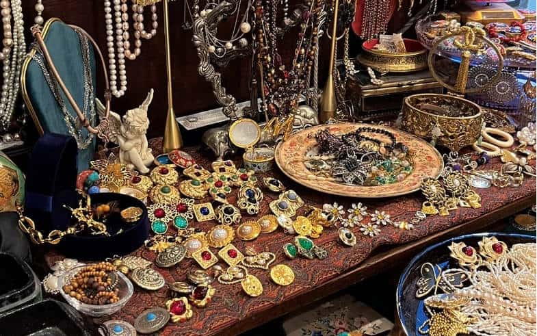 jewelry sample check