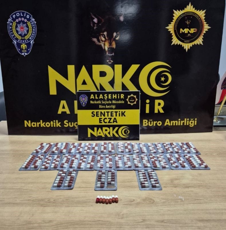 Alaşehir’de uyuşturucu taciri tutuklandı
