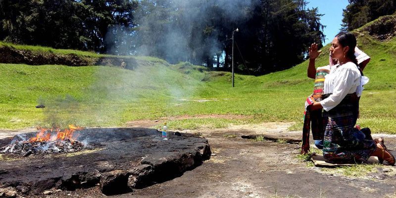 Quemadero de rituales maya