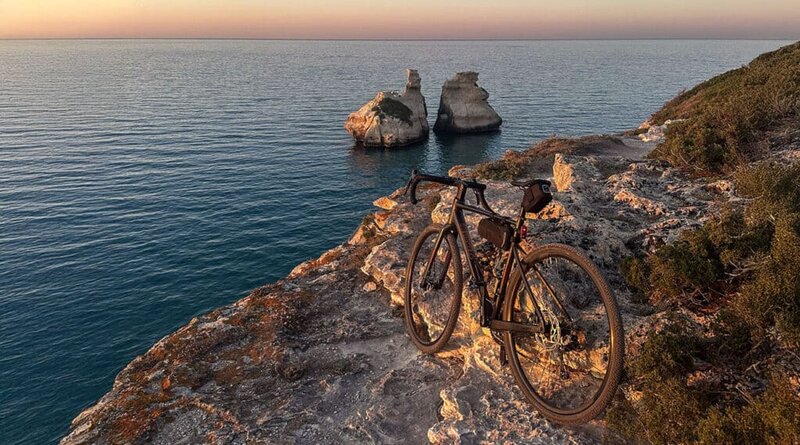 rent gravel bike puglia
