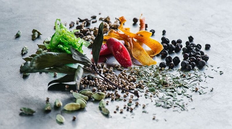 Homemade Gin Botanicals | AmateurChef.co.uk