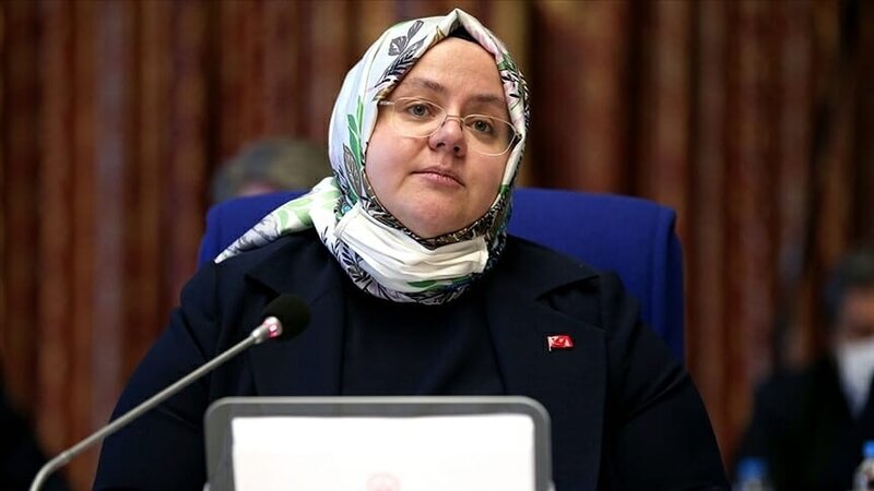 Aile Bakanı Zehra Zümrüt