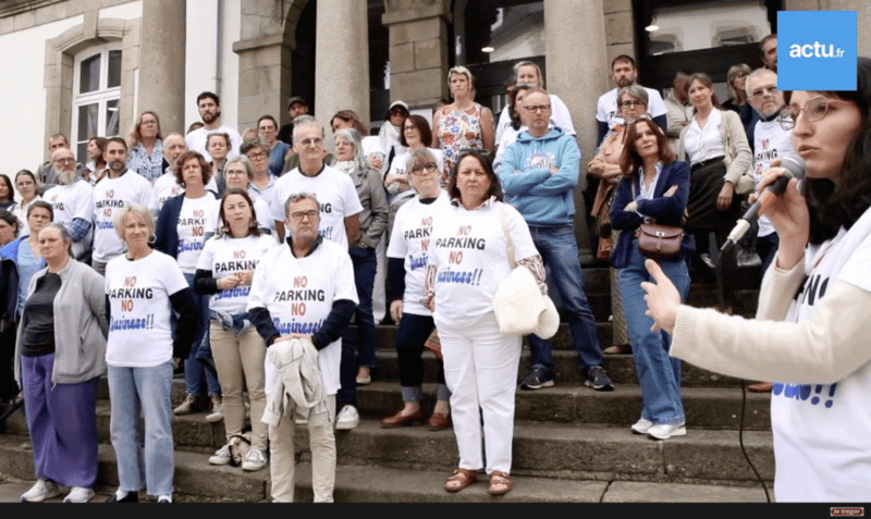 Capture d'ecran vidéo youtube "Les commerçants manifestent dans le centre de Lannion"