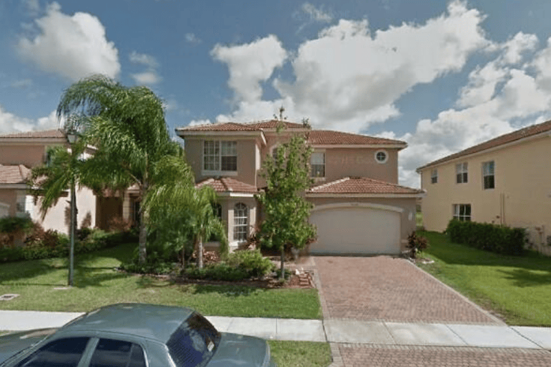 8572 Breezy Hill Drive (FOR SALE)