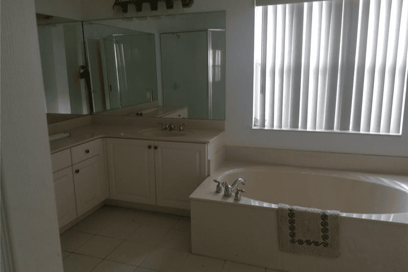 Foyer Living After