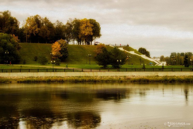 View on Strelka from Damasky isle. Golden autumn in Yaroslavl 2016