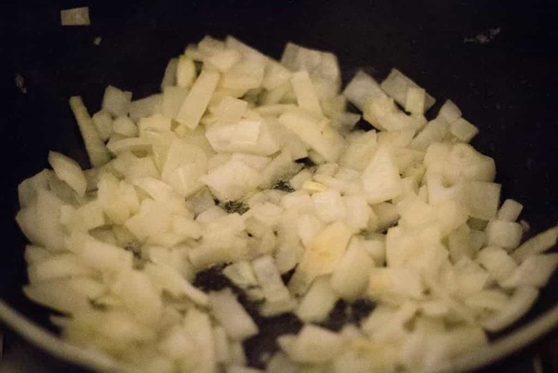 Creamy Chicken Curry - Easy and quick mild curry - AmateurChef.co.uk