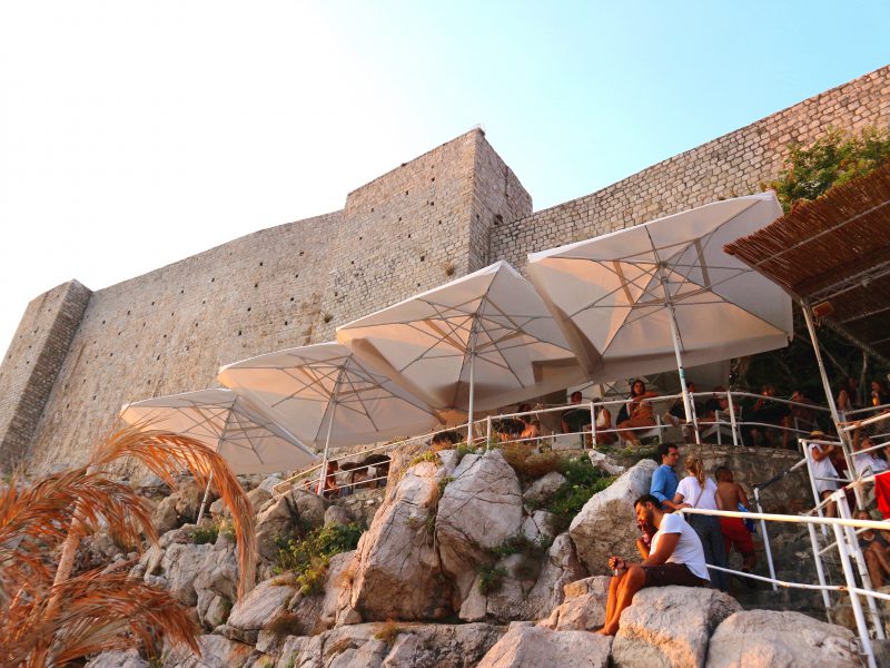 Buza Bar