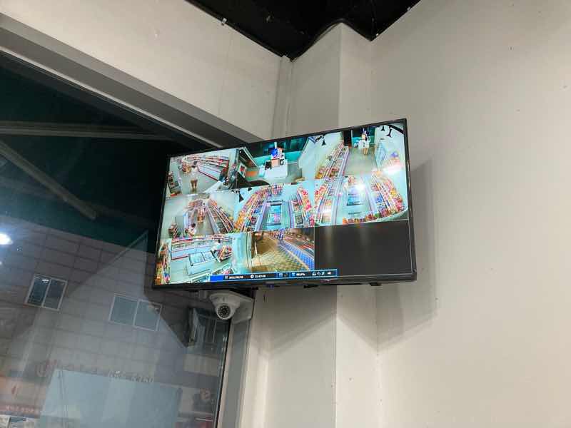 市販アイス専門店防犯カメラ