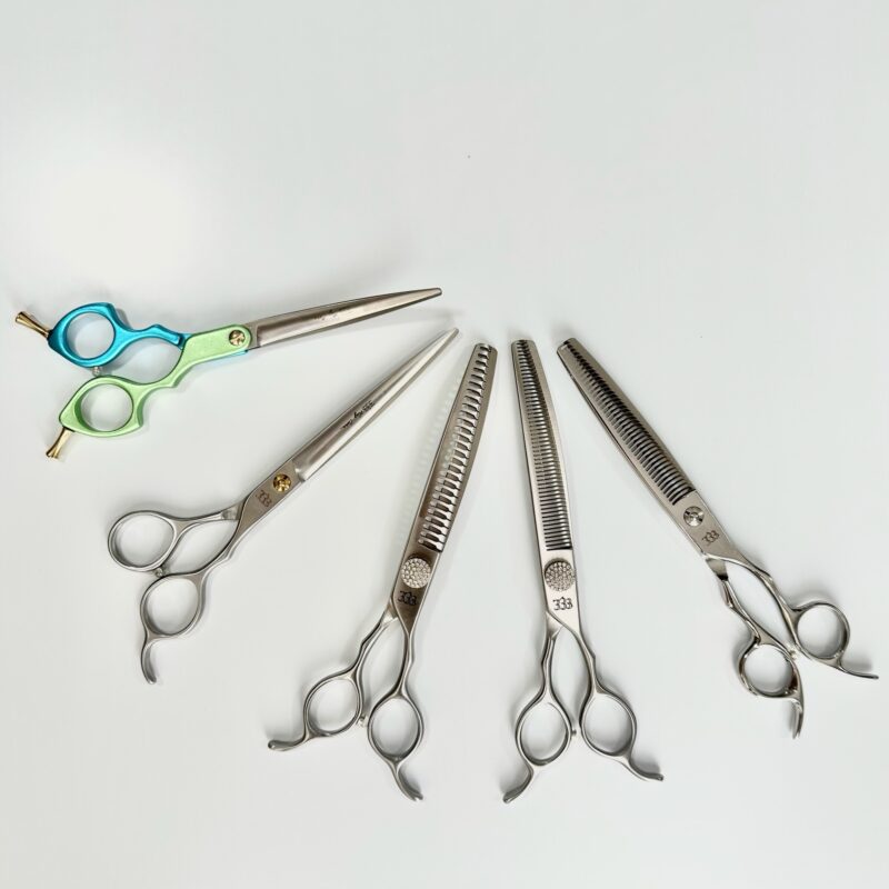 トリミングシザー等　セット　学校 2025年最新】トリミングシザー 専門学校の人気アイテム - メルカリ
