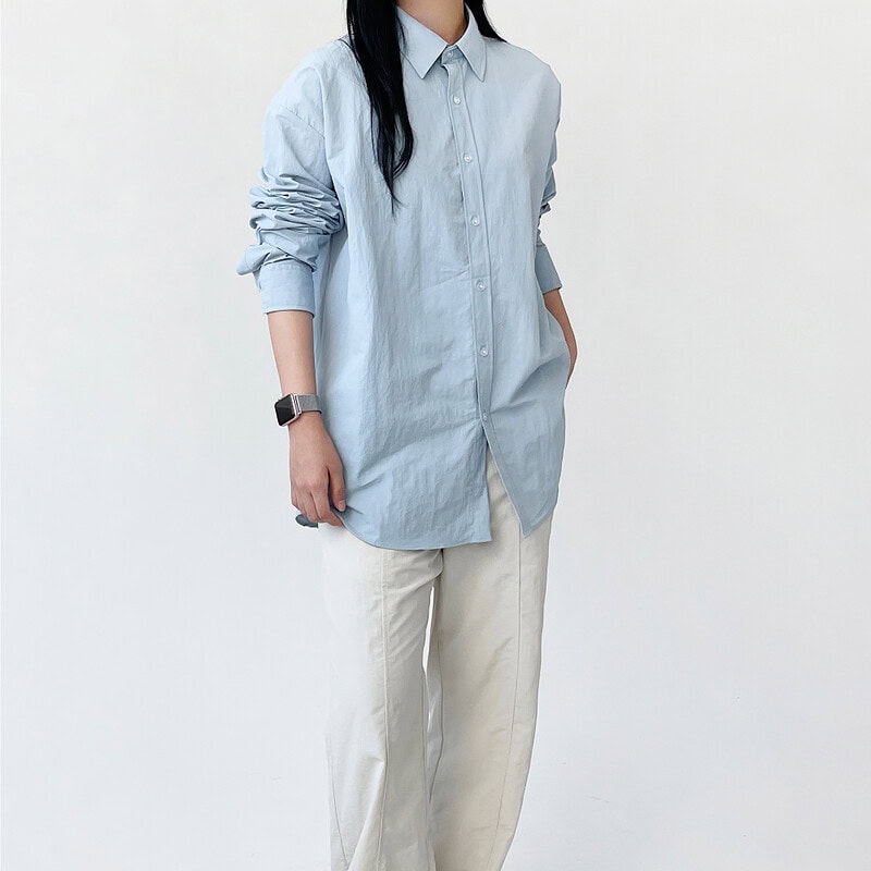 Theyil イージーフィット長袖シャツ