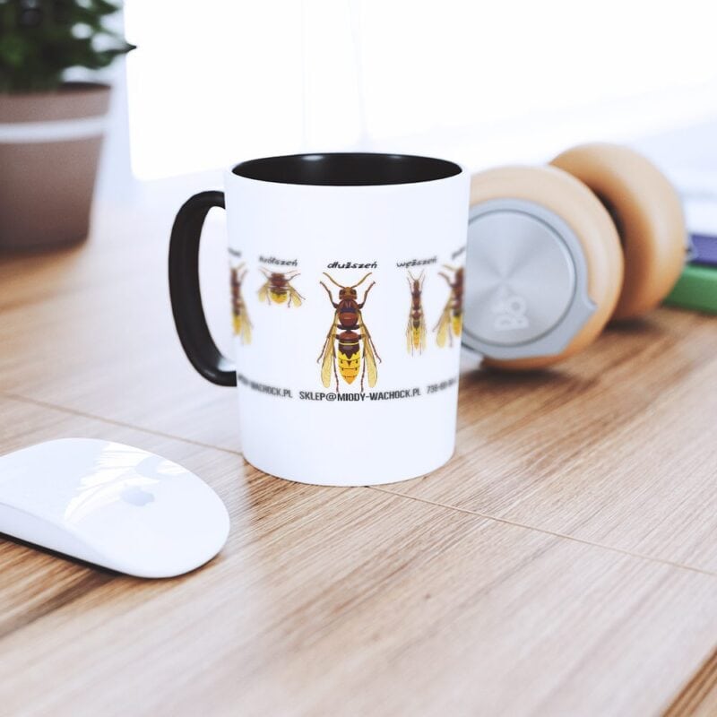 Kubek na kawę lub herbatę szerszenie