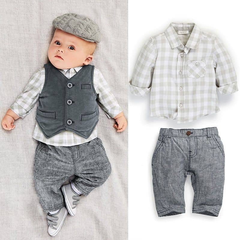 baby-outfit-cap-waistcoat