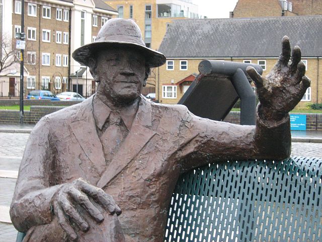 Stolen Alfred Salter statue, Rotherhithe - mks