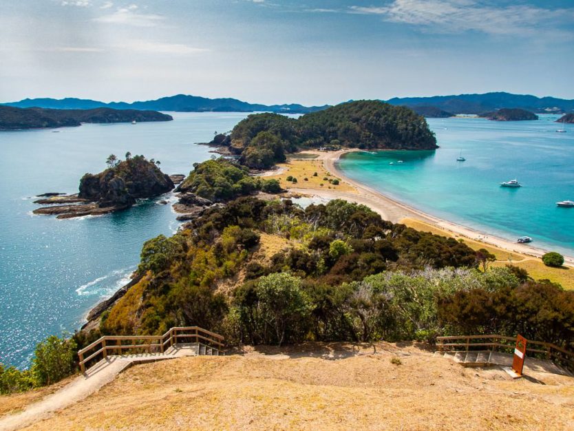 Motuarohia bay of islands explorations on rock the boat