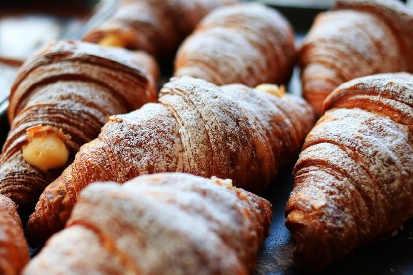 french croissants