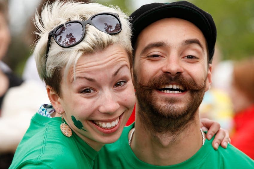 couple enjoying St Patrick's Day celebration