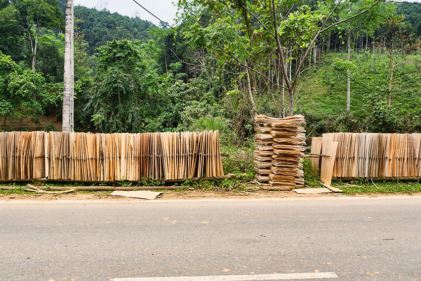 Veneer drying racks