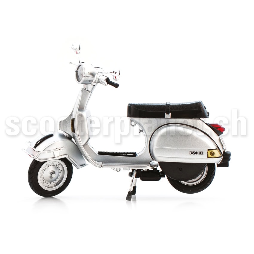 NEWRAY - Modell NewRay Vespa P 200 E 1978 Silber Mst 1:12