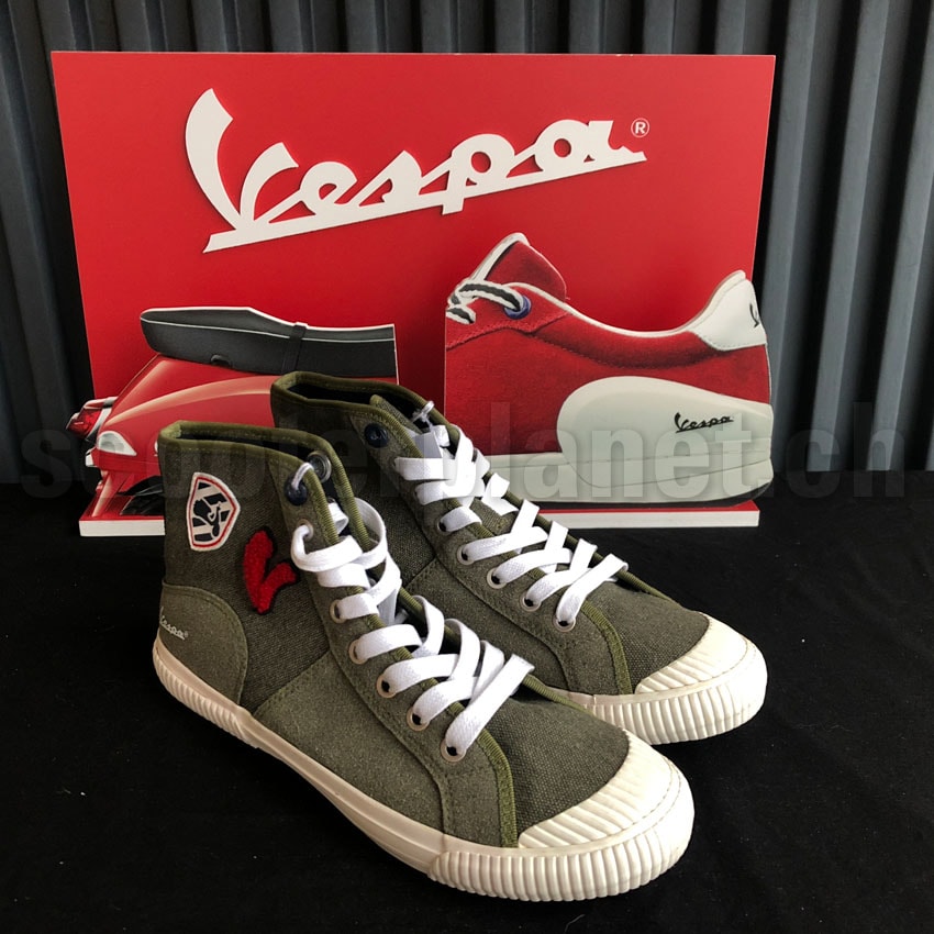 Vespa Sneaker Brighton