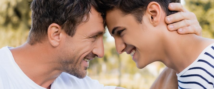 NAVIGATING & NURTURING THE PARENT-TEEN RELATIONSHIP