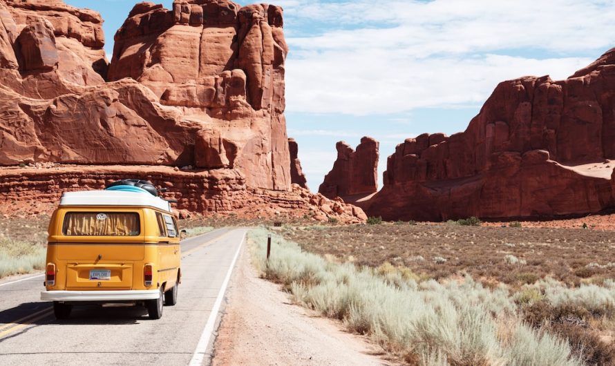 How To Balance Living on the Road and Going to College