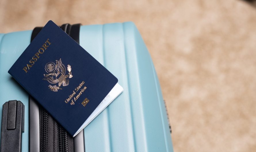 Traveling Abroad This Summer? Jeff Derderian Provides Tips You Need Before You Go