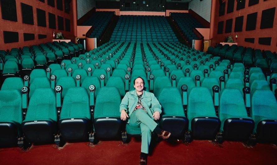 Har Mar Superstar Creating a Timeline for Your First Tour: Key Steps from Planning to Execution
