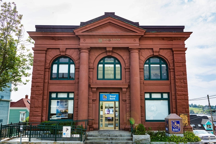 Bank of Montreal at Pelham Street