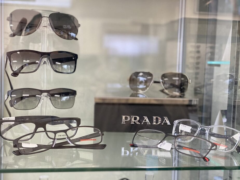 PRADA eyeglasse & sunglasses